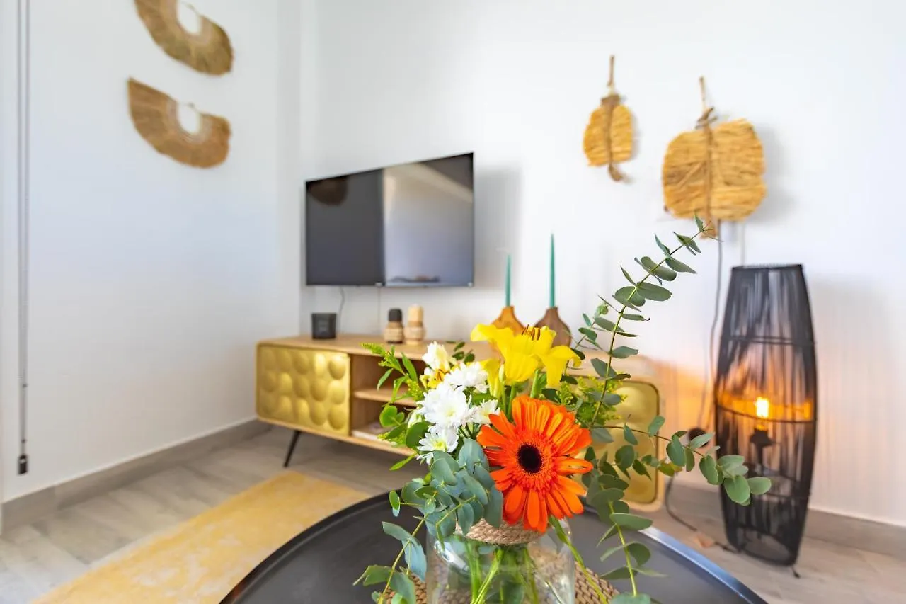 Apartment Centric, Terrace & Pool - Fiberglass Wifi Tarifa